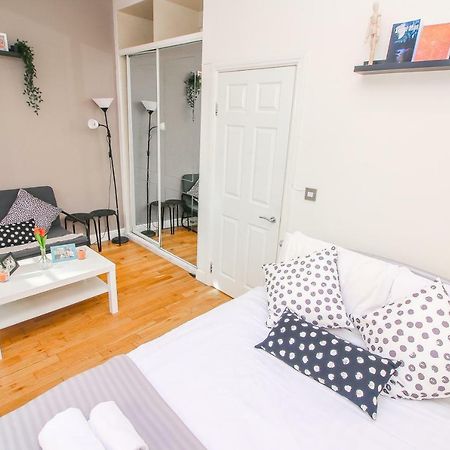 Studio Flat Near Liverpool St & Shoreditch London. Bagian luar foto