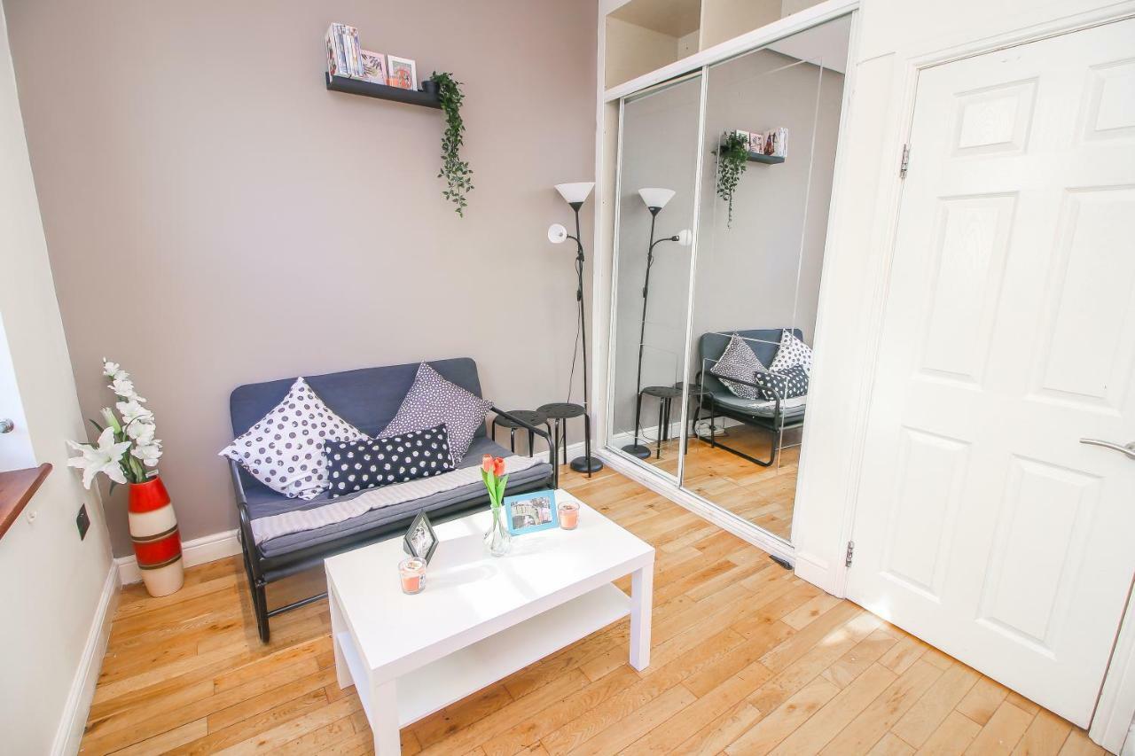 Studio Flat Near Liverpool St & Shoreditch London. Bagian luar foto
