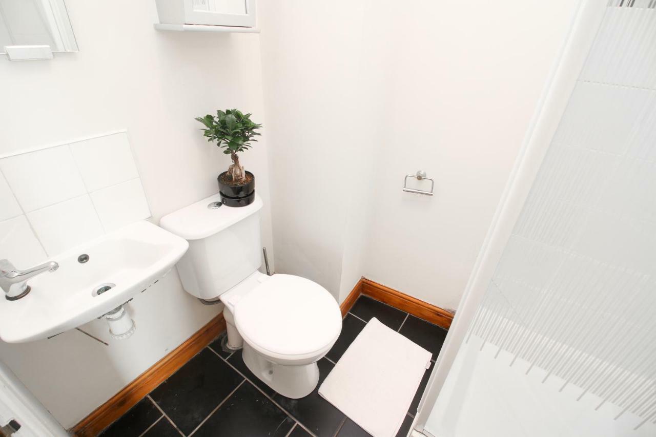 Studio Flat Near Liverpool St & Shoreditch London. Bagian luar foto
